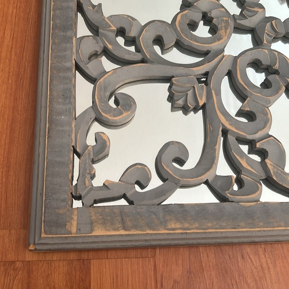 Mirrored wall art - Picture 2 of 3